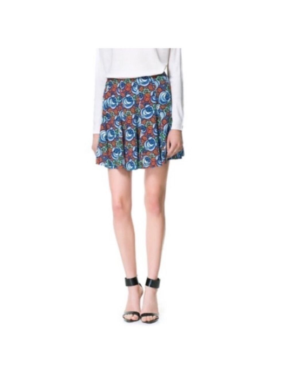 ZARA WOMAN Floral Mini Skirt